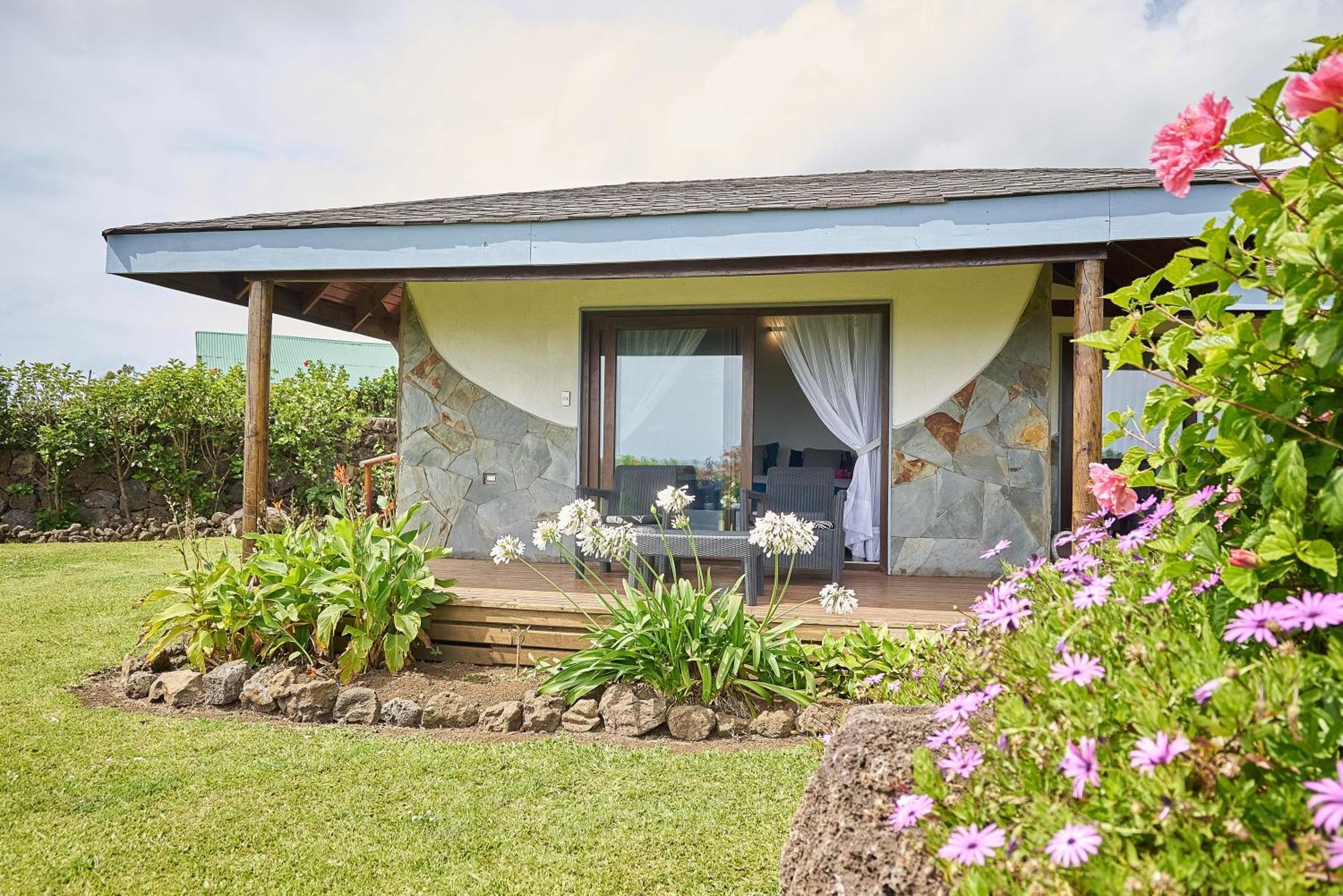 Takarua Lodge Hanga Roa Bagian luar foto