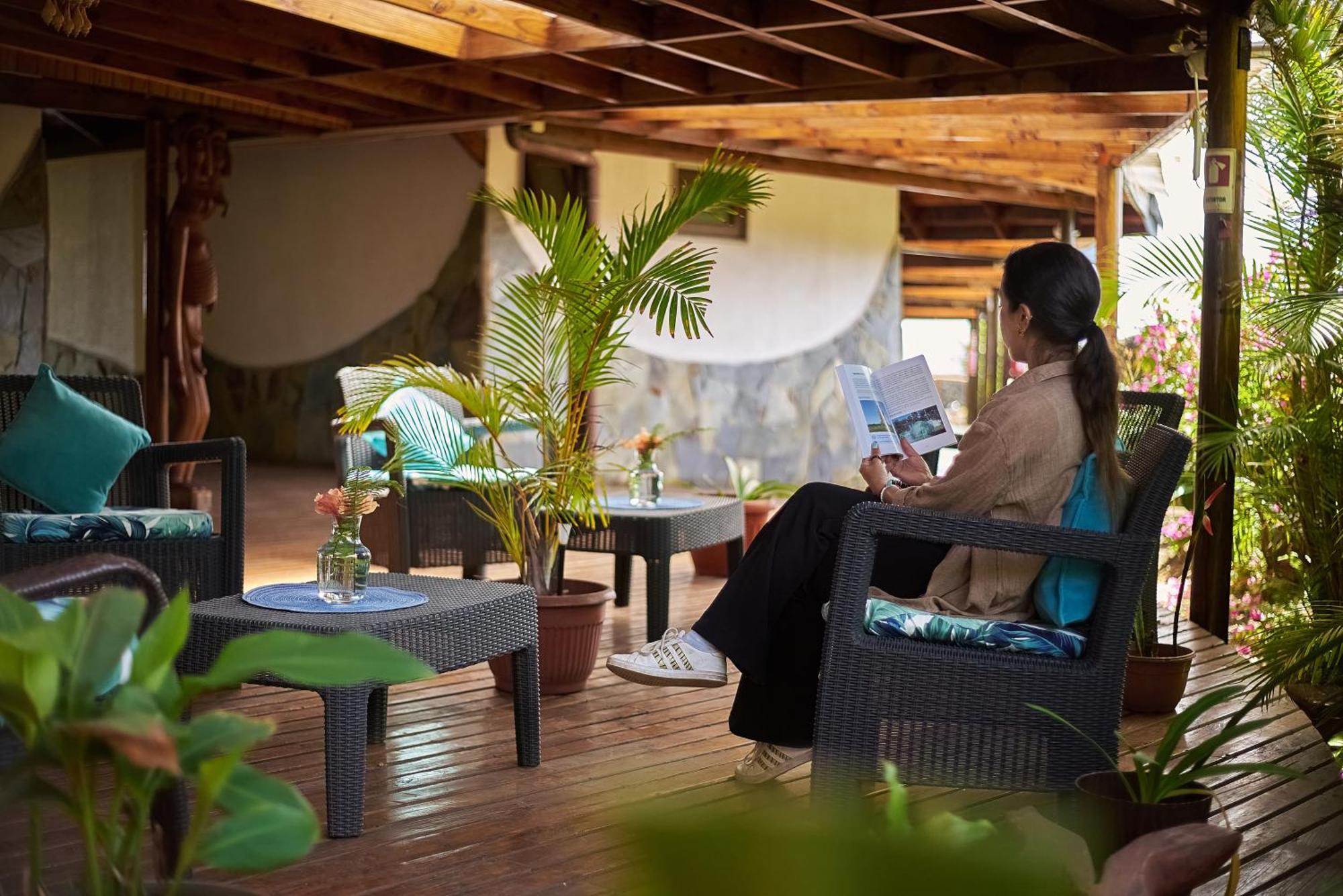 Takarua Lodge Hanga Roa Bagian luar foto