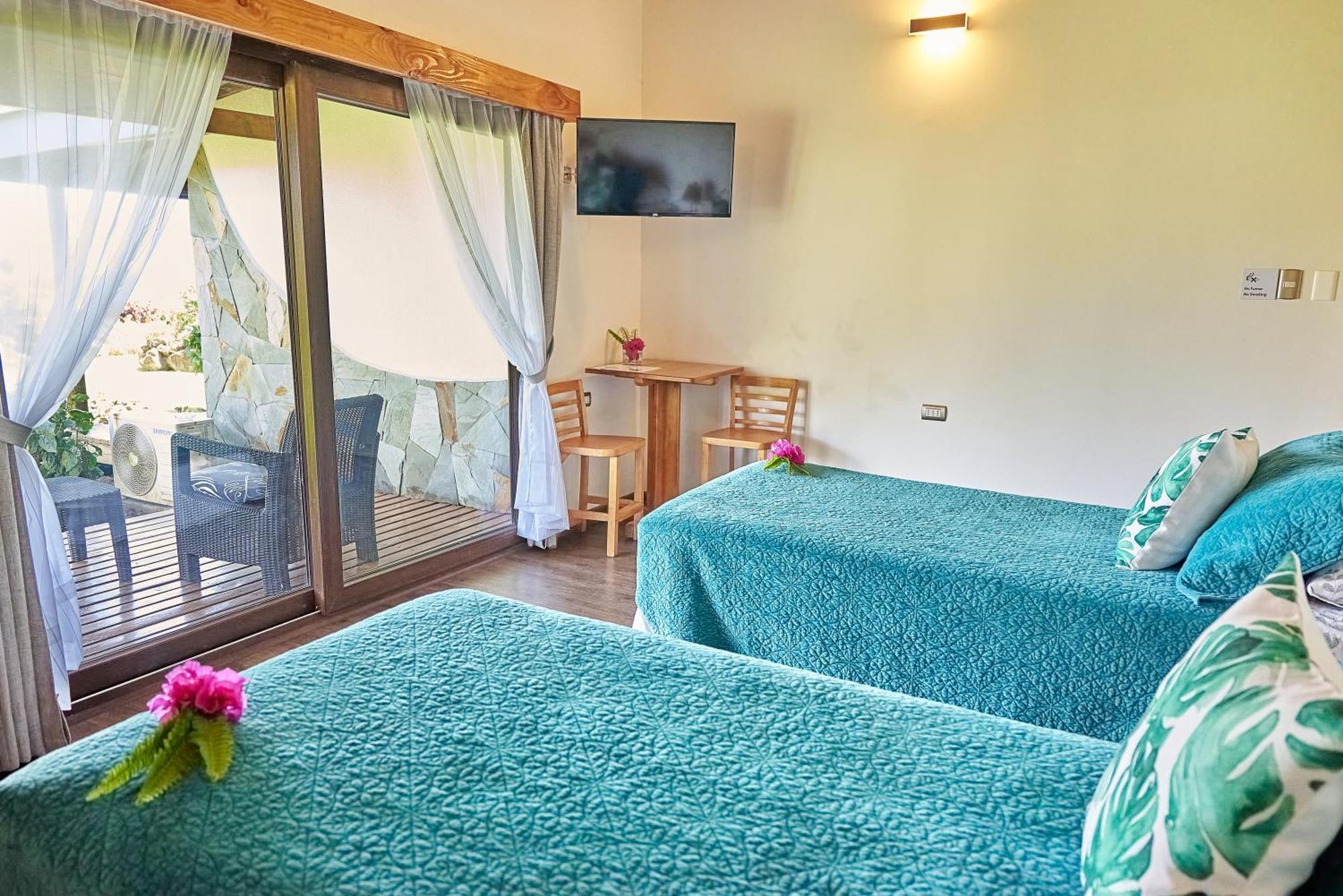 Takarua Lodge Hanga Roa Bagian luar foto