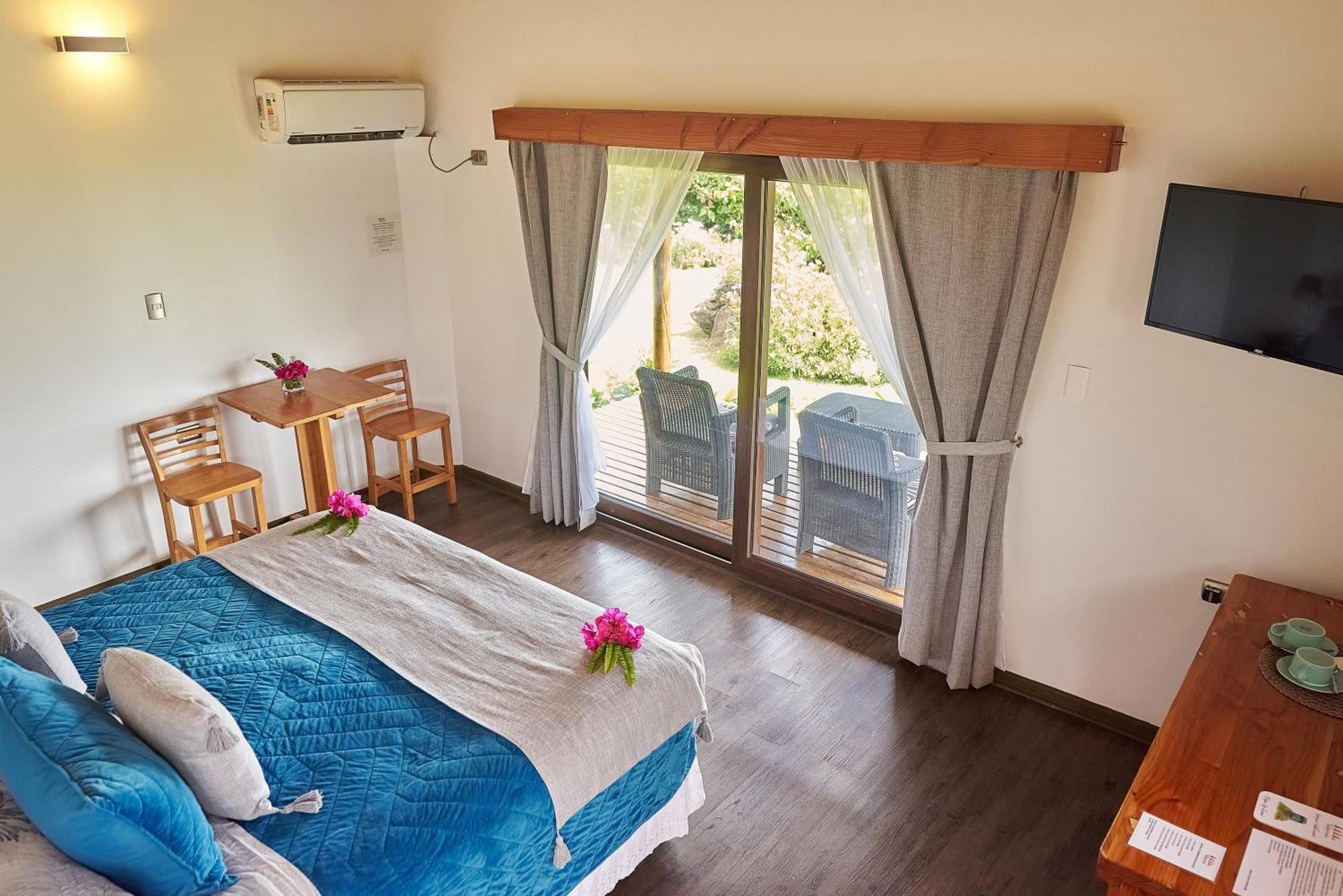 Takarua Lodge Hanga Roa Bagian luar foto