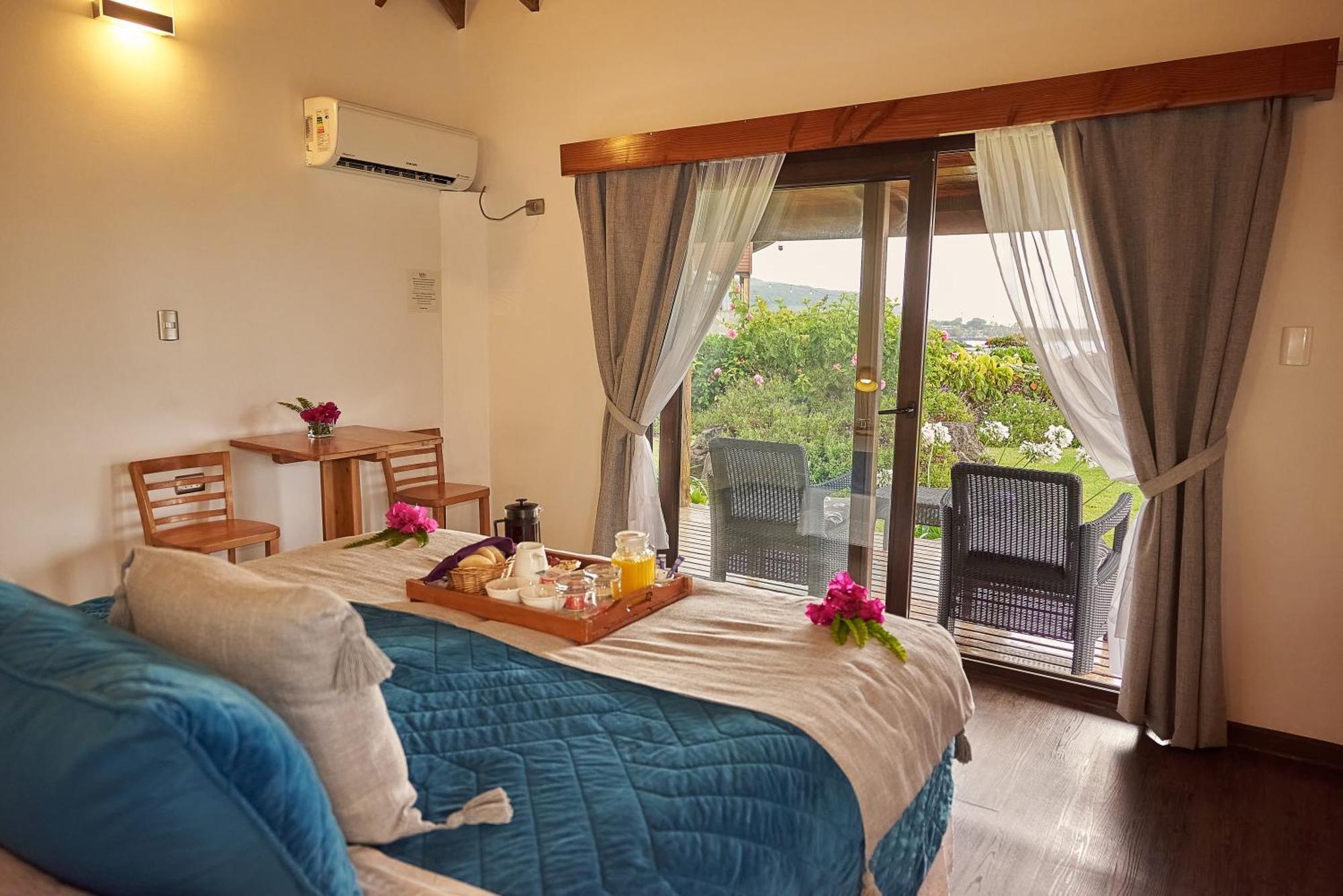 Takarua Lodge Hanga Roa Bagian luar foto